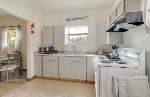 4 Mi to Lake Bastrop Pet-Friendly Apartment! - Foto 13