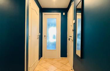 The NICE - 3 rooms, 3air cond, 3TV, 3fans, 2 wc, WIfi everywhere 5min aeroport, train, beach, 1min tram, 15 min centre, port, parking possible - Foto 11