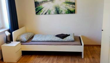 Leuna - Kurzzeitvermietungen direkt bei den Leunawerken, 2-3 Schlafzimmer - Foto 5