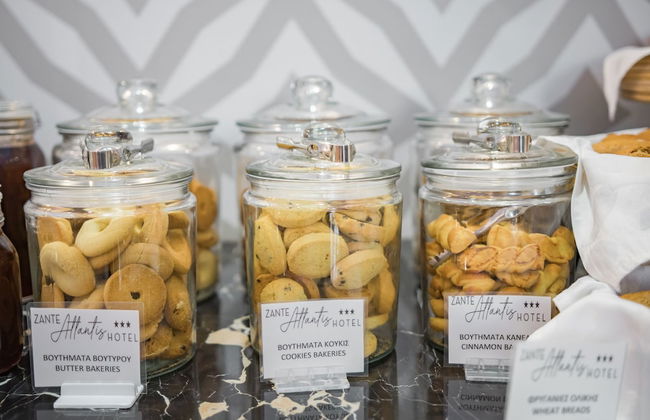 Atlantis Hotel - Photo 63