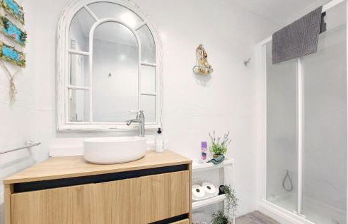 Nice Apartment In Puebla De Farnals - Foto 20