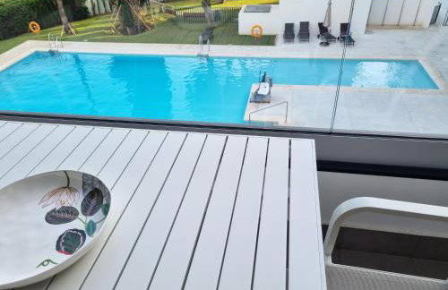 TOPLAGE Marbella Neubau Luxus-Apartment, Strand und Altstadt in Minuten zu Fuss - Photo 13