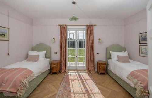 Henge Estate - Large Manor with ensuite double rooms, hot tub and tennis court - Foto 22