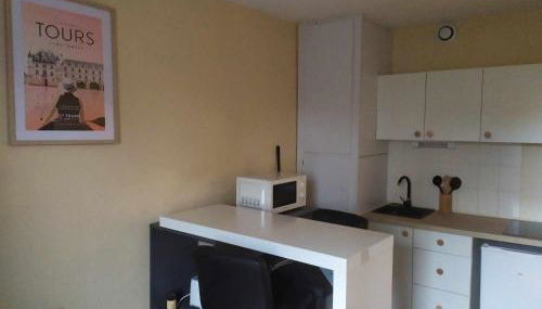 T1 cosy 2 personnes à Tours Sud - Photo 5