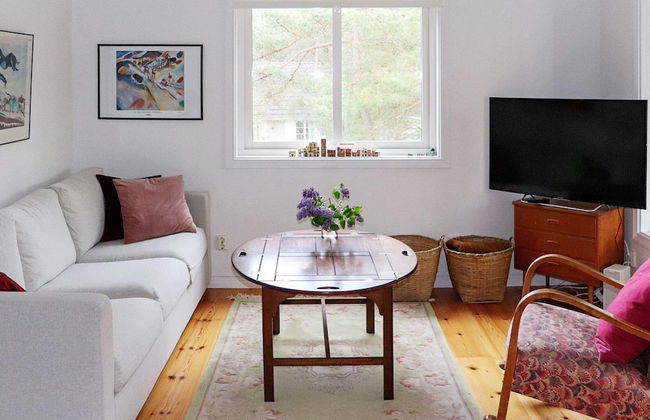 10 Person Holiday Home in Yngsjo - Photo 6