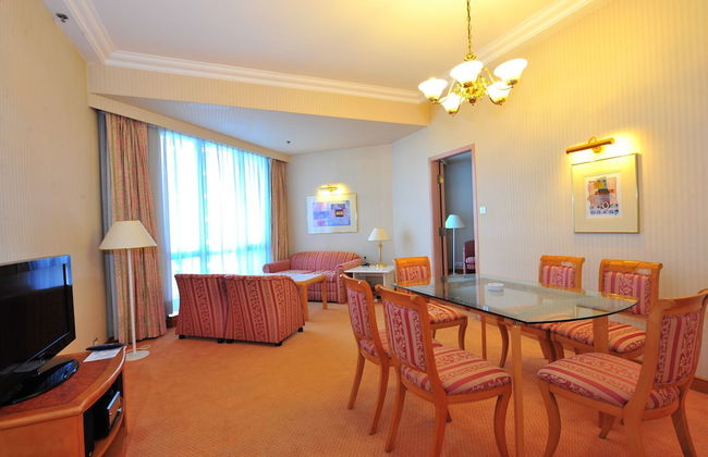 Kornhill Apartments - Photo 1