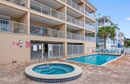 Direct Gulf Front Condo, Private Balcony, Heated Pool, Walkable Indian Rocks Beach - Foto 2