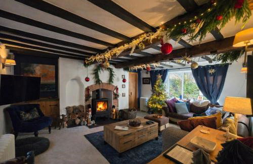 Rural cottage! Wood-fired hot tub Bliss awaits - Photo 43