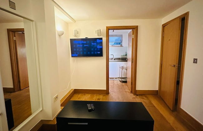 Westwood House - Photo 6