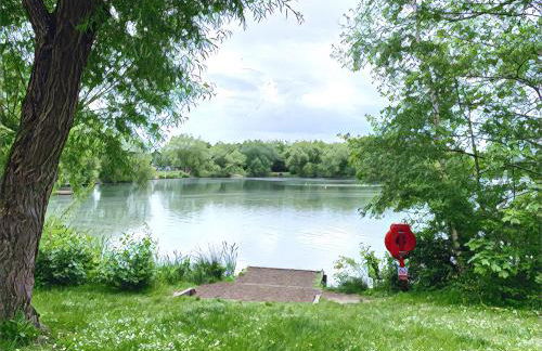 The Lake House, Woking - Photo 3