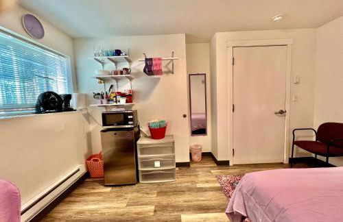 Private Room with Shared Bathroom on the 1st Floor 10 Minutes Walk to University of Washington - Foto 17