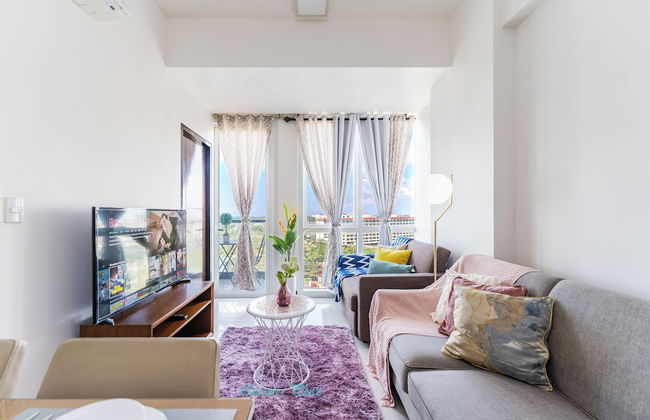 One Pacific Residence 1BR Ocean View - Photo 13