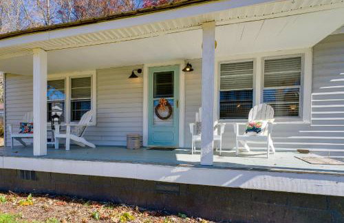 Pet-Friendly Topton Home with Patio, Deck and Views! - Foto 24