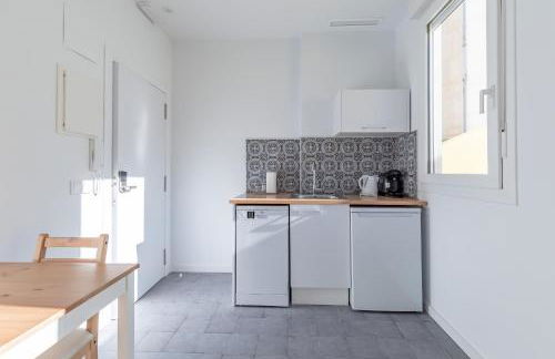 Marvellous Apt with a Large Private Terrace - Photo 19