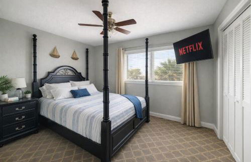 Waterfront Home, Short Walk to Beach, Deck/Balcony - Foto 16