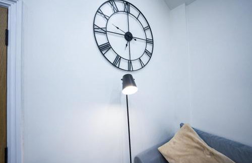 Cozy Charming Bungalow BRAND NEW - Photo 38