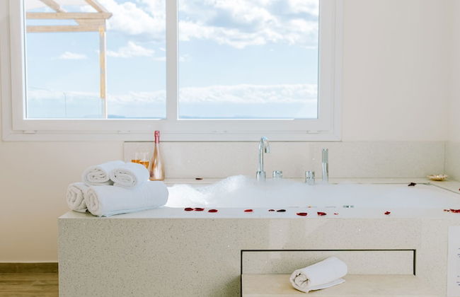 The Three Graces - Photo 45