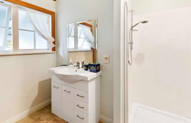 2 Bedroom Cottage near Huka Falls - Foto 10