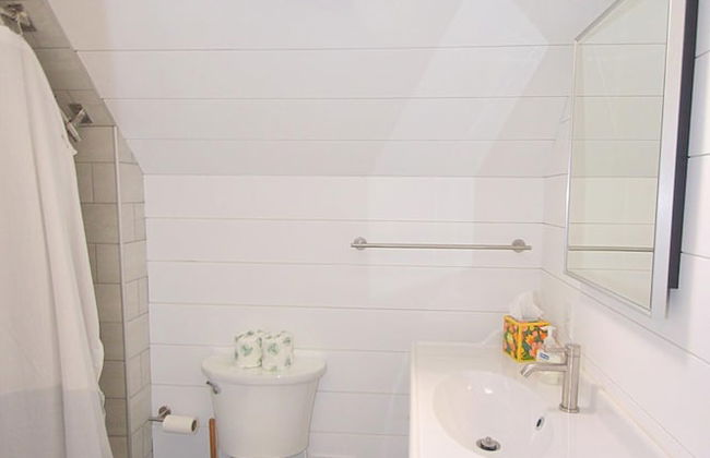 Rosies Creekside Retreat - 3 BR Escape! - Foto 25