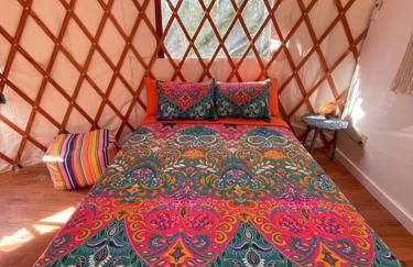Heated & AC Yurt - Foto 12