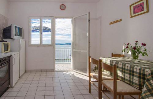 Holiday Home Biserka - Photo 10