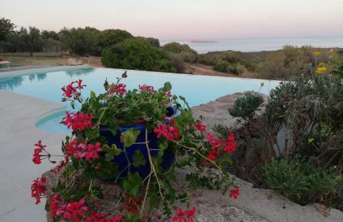 La Sima villa con piscina vista mare San Pantaleo Sardegna - Foto 50