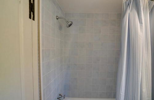 Historic New Lebanon Hideaway on 33 Private Acres! - Foto 26