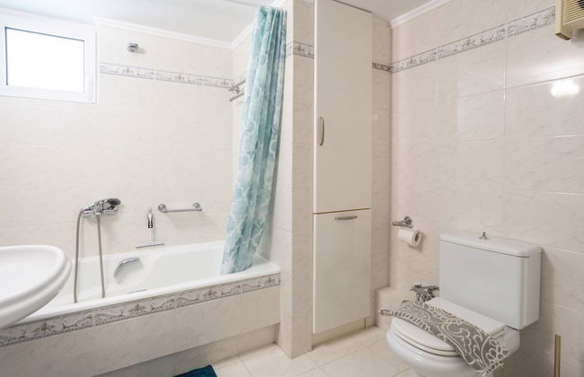 The White Marble Luxury City Apt - Foto 9