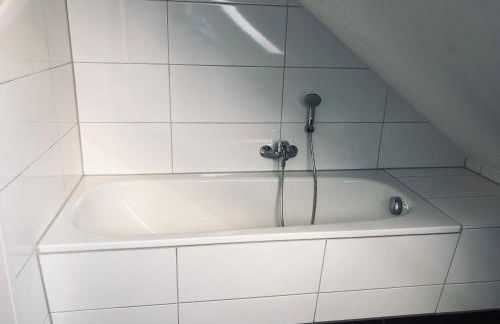 Moderne Wohnung im Grünen in WRN - Foto 7