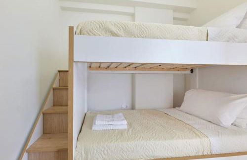 Comfy apartmt near beach with pool dining area - Photo 9