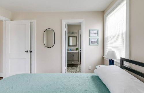 RVA Cottage Cozy & Spacious Near Downtown - Foto 22