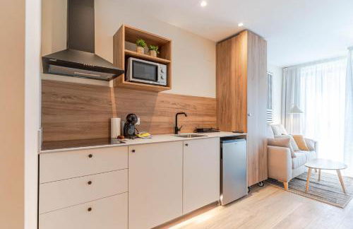 RentitSpain - Granada - Modernos Estudios, Luminosos y Excelente ubicación - Foto 75