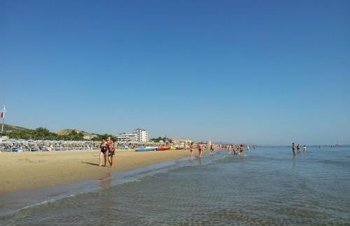 Mansarda Fronte Mare con servizio spiaggia incluso a Roseto degli Abruzzi - Foto 47