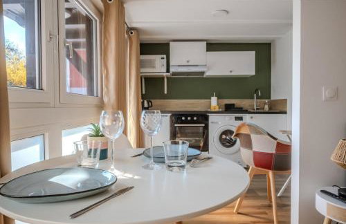 Les Cognassiers - Studio Cosy & Equipé - Parking Gratuit - Professionnels & Familles - Foto 23