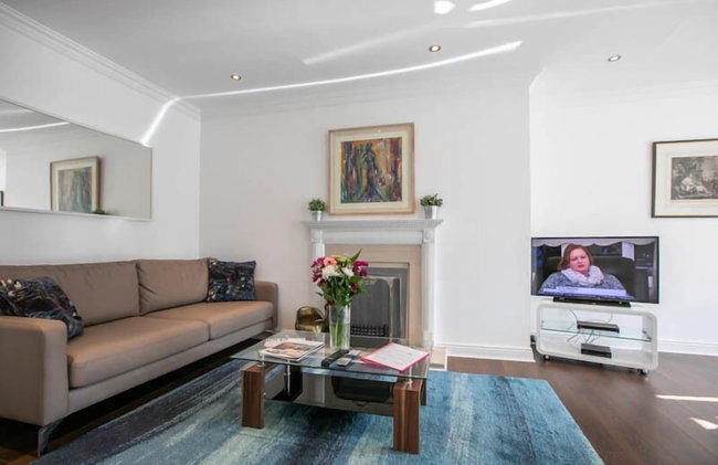 Grand Canal District Apartments - Photo 40