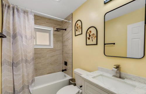 Cozy Redford Ranch - Photo 13