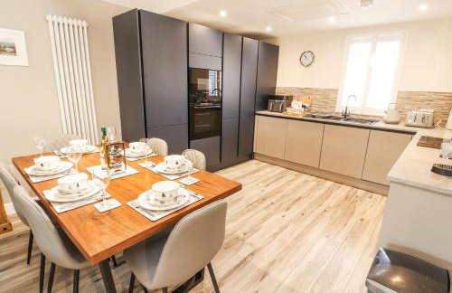 Squirrel Cottage - Photo 10