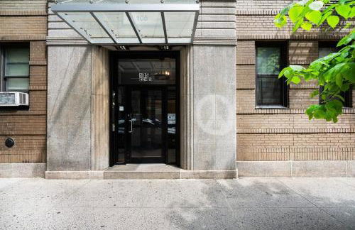 105 -5G Brand New Studio prime location Elevator - Foto 14