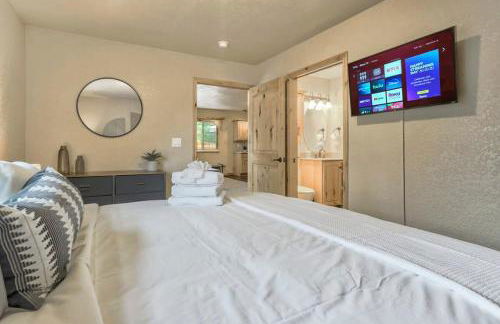 2BR Cottage with outdoor seating near Hiking & DT - Foto 19