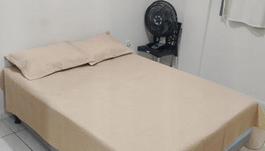 Apartamento aconchegante no Jardim Paulistano I - Garagem APENAS para carro pequeno na lateral do prédio! - Foto 5