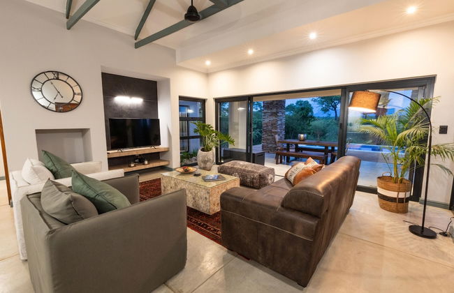 Villa Thornybush Light and Elegantly Designed Villa - Photo 22