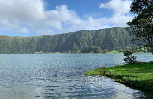 Sete Cidades House - Photo 1