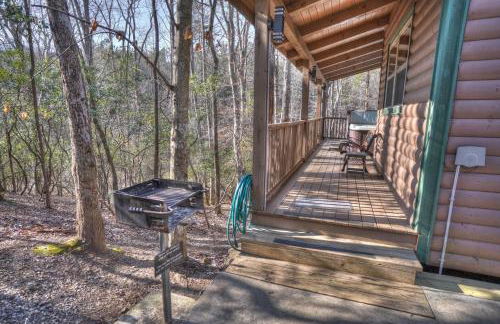 Luxury Cabin Sleeps 8 with creekside fire pit near Helen GA - Foto 38