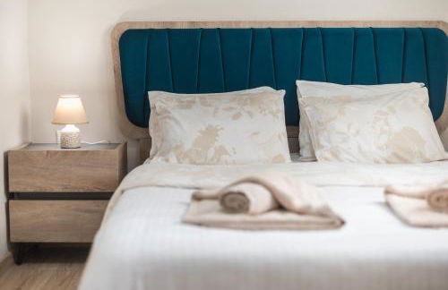 In the center of Messolonghi - Photo 16