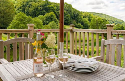 Lakeside Cottage - Photo 18