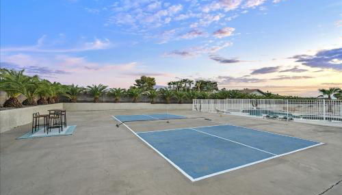 Luxury 5BR Retreat Pool Hot Tub Gym 7000sqf - Foto 4