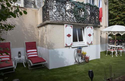 Au Petit Chateau les Bains a Thermen Morvan - Foto 28