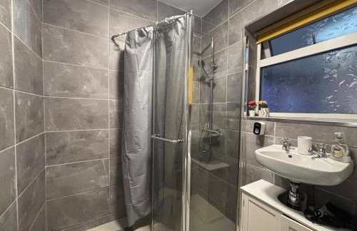 HNFC Stays - Home Away Wallsend - Photo 8