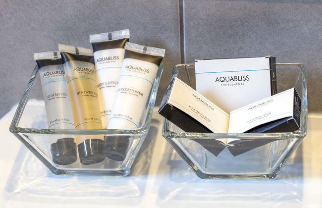 Loumage S Suites and Spa - Photo 35