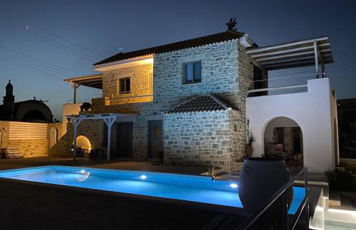 LAINI LUXURY SUITES - Photo 46